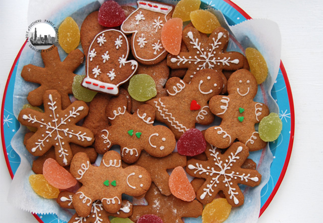 Biscotti Di Natale Inglesi.Biscotti Di Pan Di Zenzero Ricette A Confronto Parole Di Zucchero